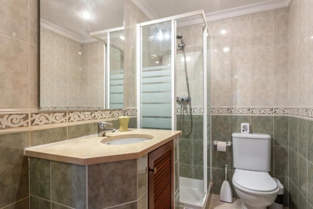 Blife Vitorya Private Rooms FAO Exterior photo
